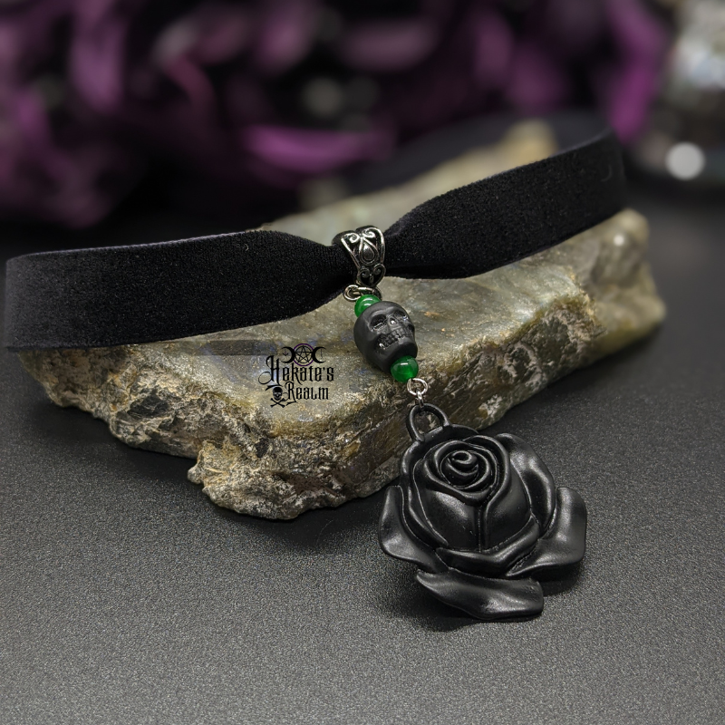 Black Skull Rose Velvet Choker