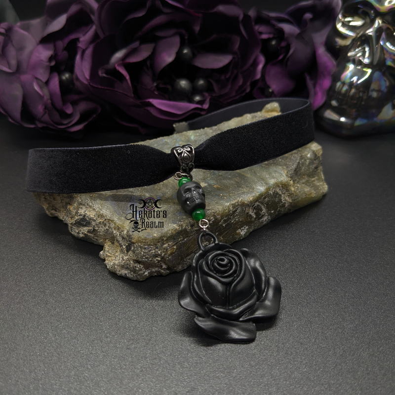 Black Skull Rose Velvet Choker