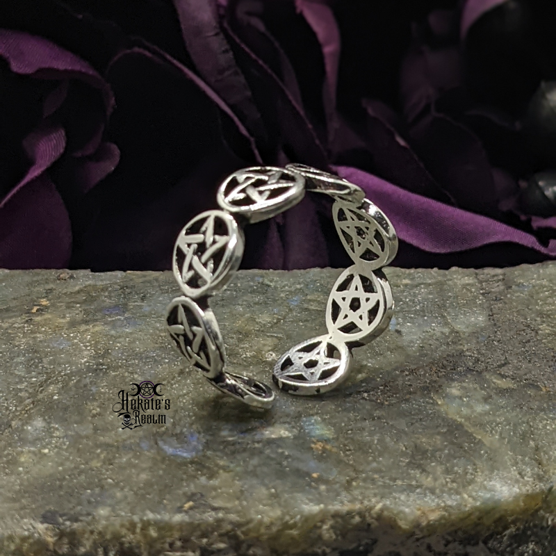 Pentacles Ring