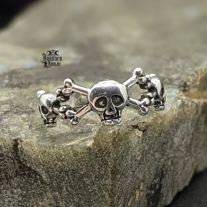 Skull crossbones ring deals