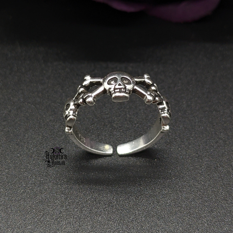 Skulls & Crossbones Ring