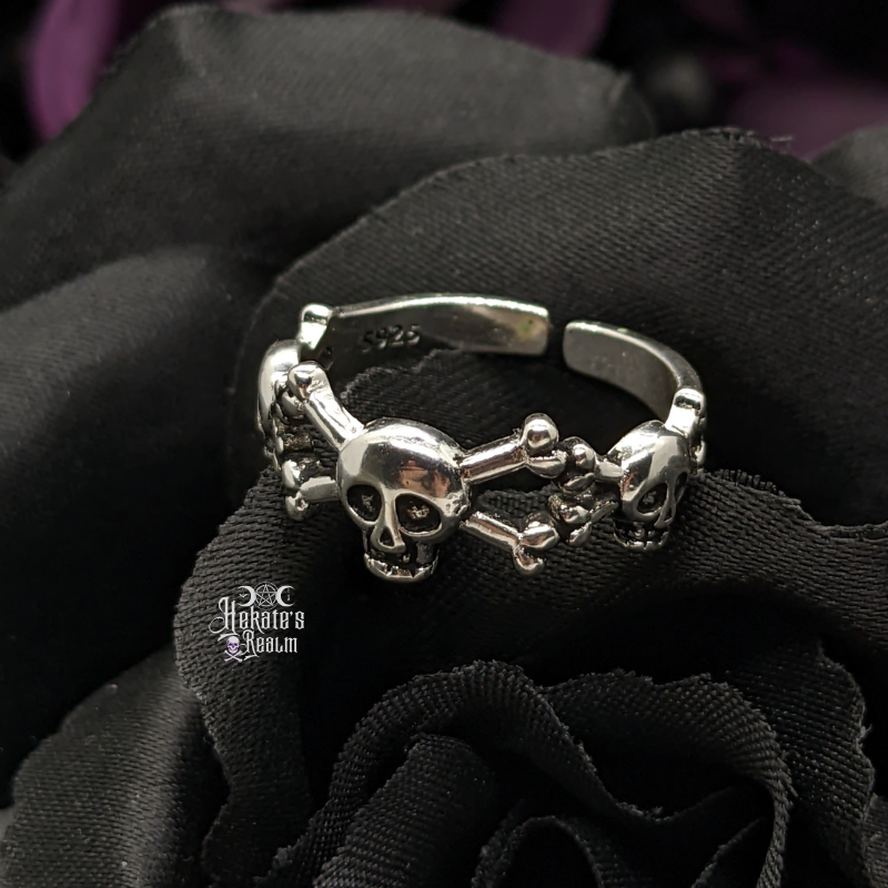 Skulls & Crossbones Ring