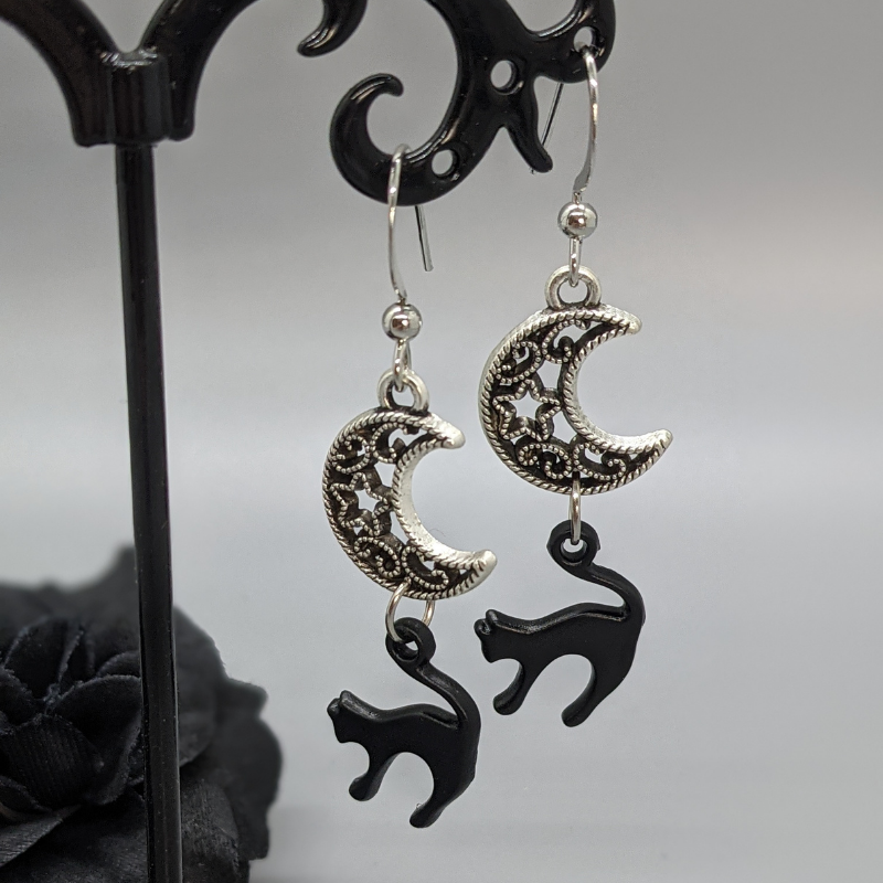 Luna Earrings