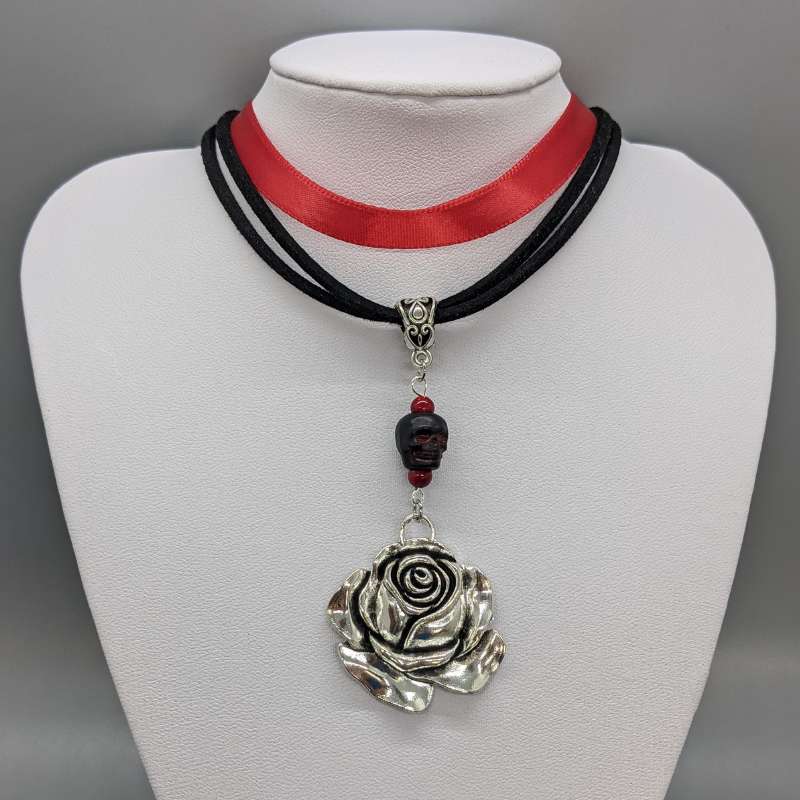 Layered Skull Rose Choker