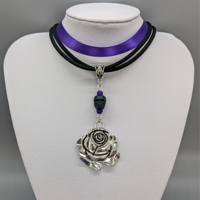 Layered Skull Rose Choker