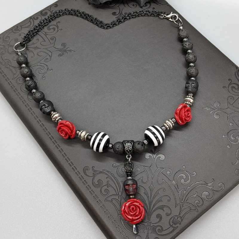 Morticia Adjustable Necklace